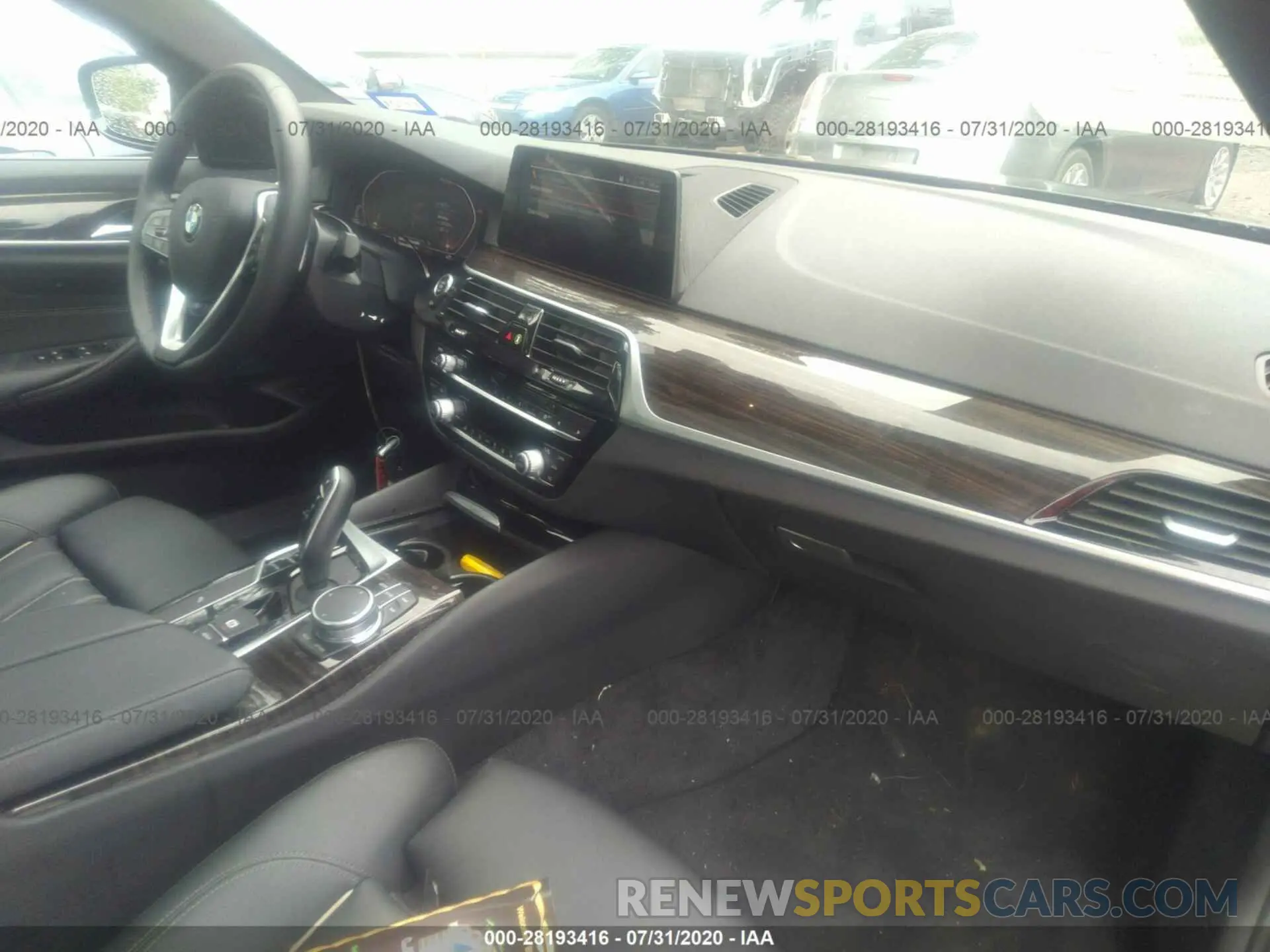 5 Photograph of a damaged car WBAJR3C08LWW63726 BMW 5 SERIES 2020