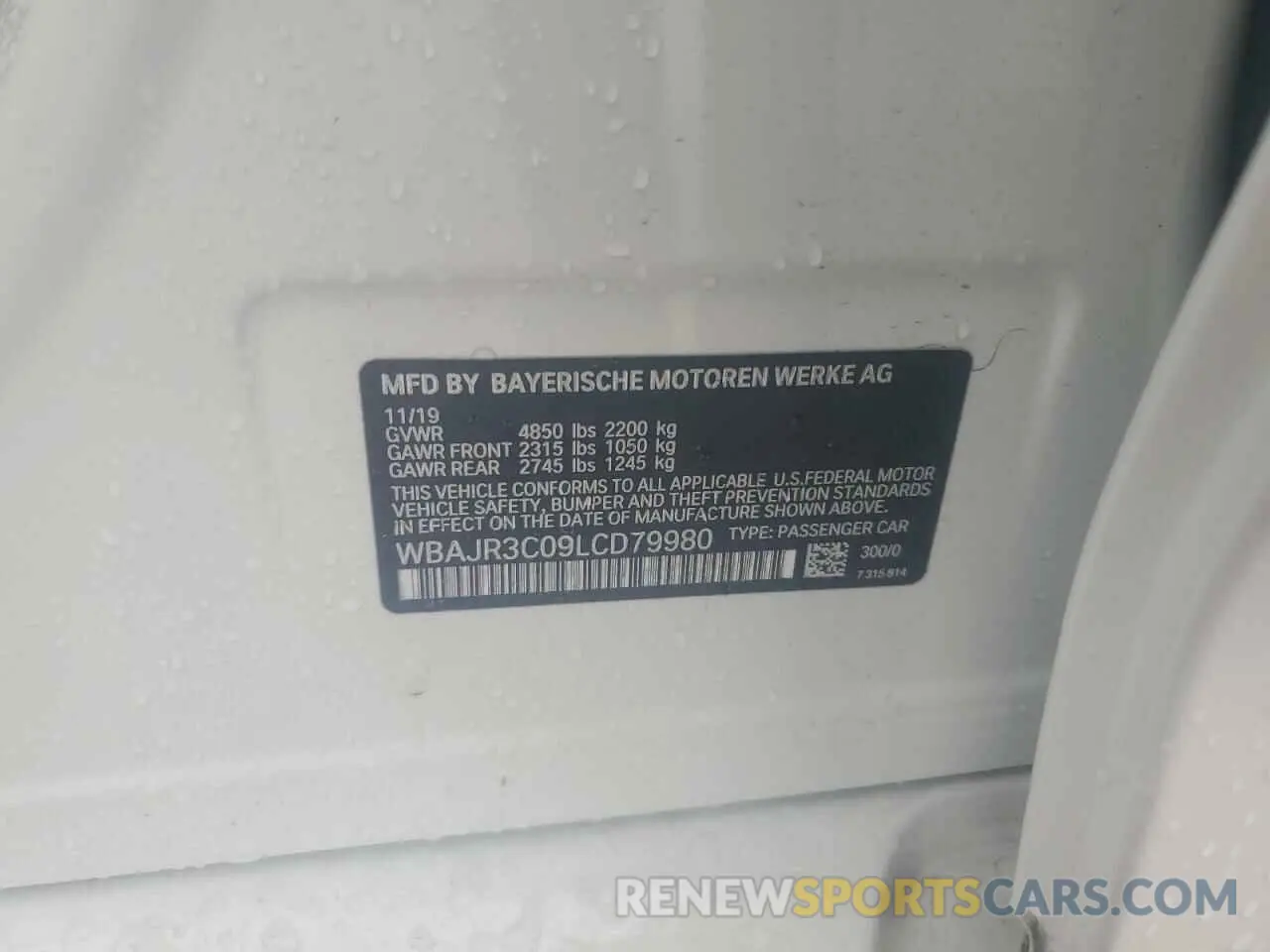 12 Фотография поврежденного автомобиля WBAJR3C09LCD79980 BMW 5 SERIES 2020