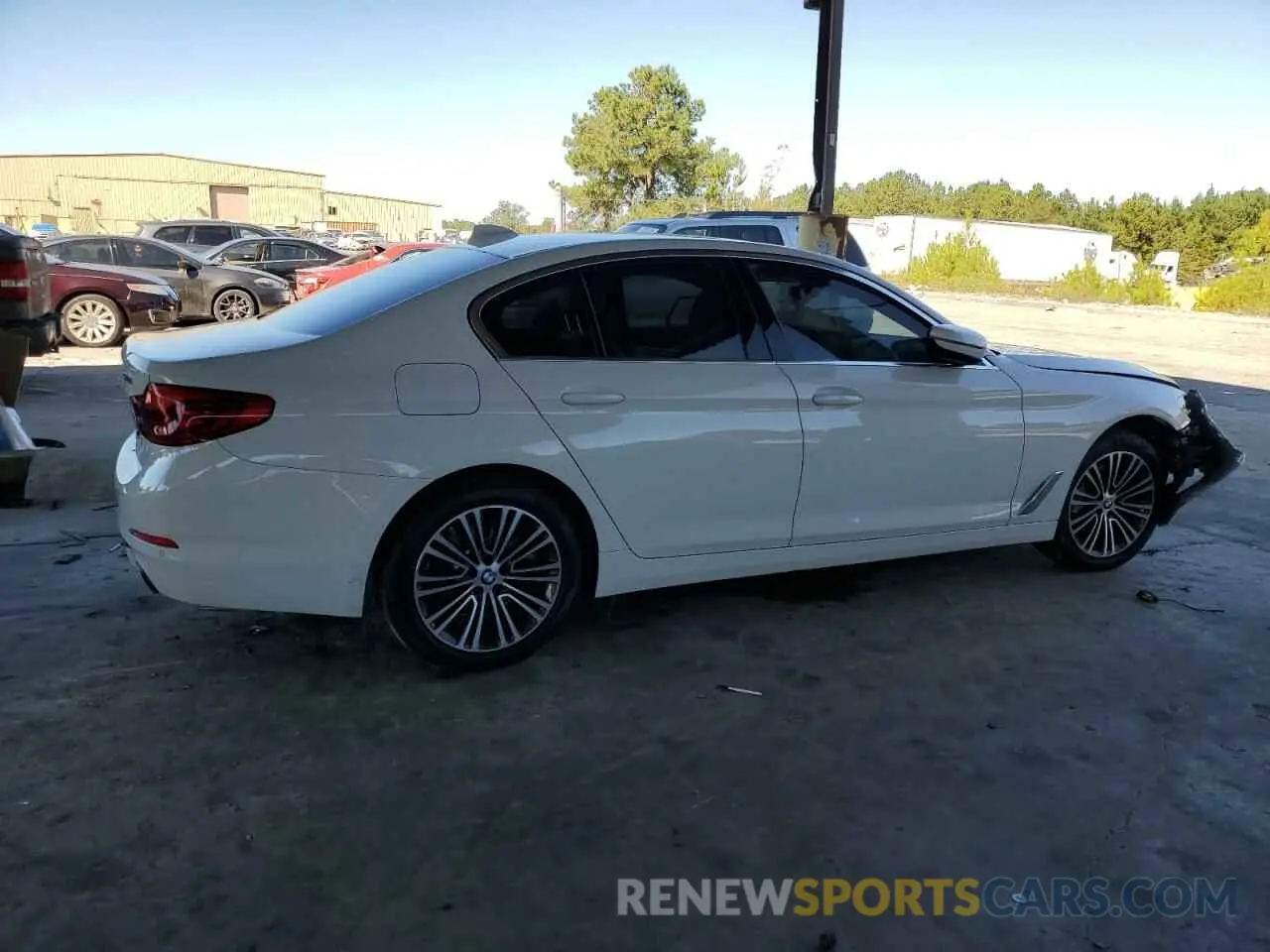 3 Photograph of a damaged car WBAJR3C09LWW63752 BMW 5 SERIES 2020