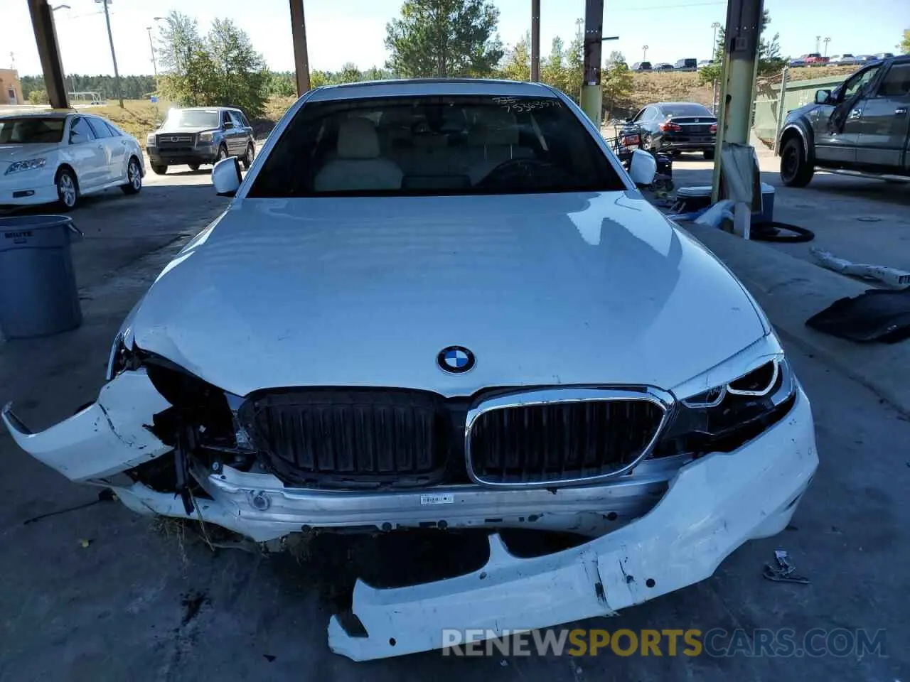 5 Photograph of a damaged car WBAJR3C09LWW63752 BMW 5 SERIES 2020