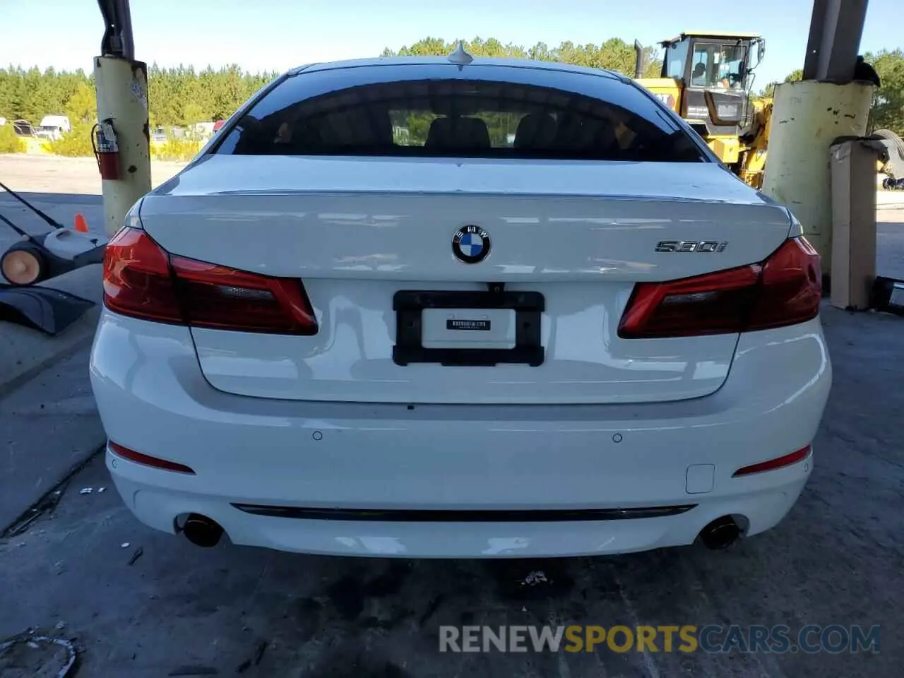 6 Photograph of a damaged car WBAJR3C09LWW63752 BMW 5 SERIES 2020