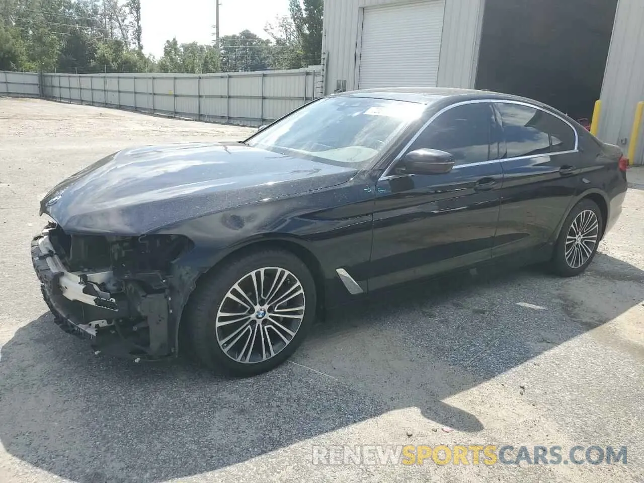 1 Photograph of a damaged car WBAJR7C01LCD08814 BMW 5 SERIES 2020