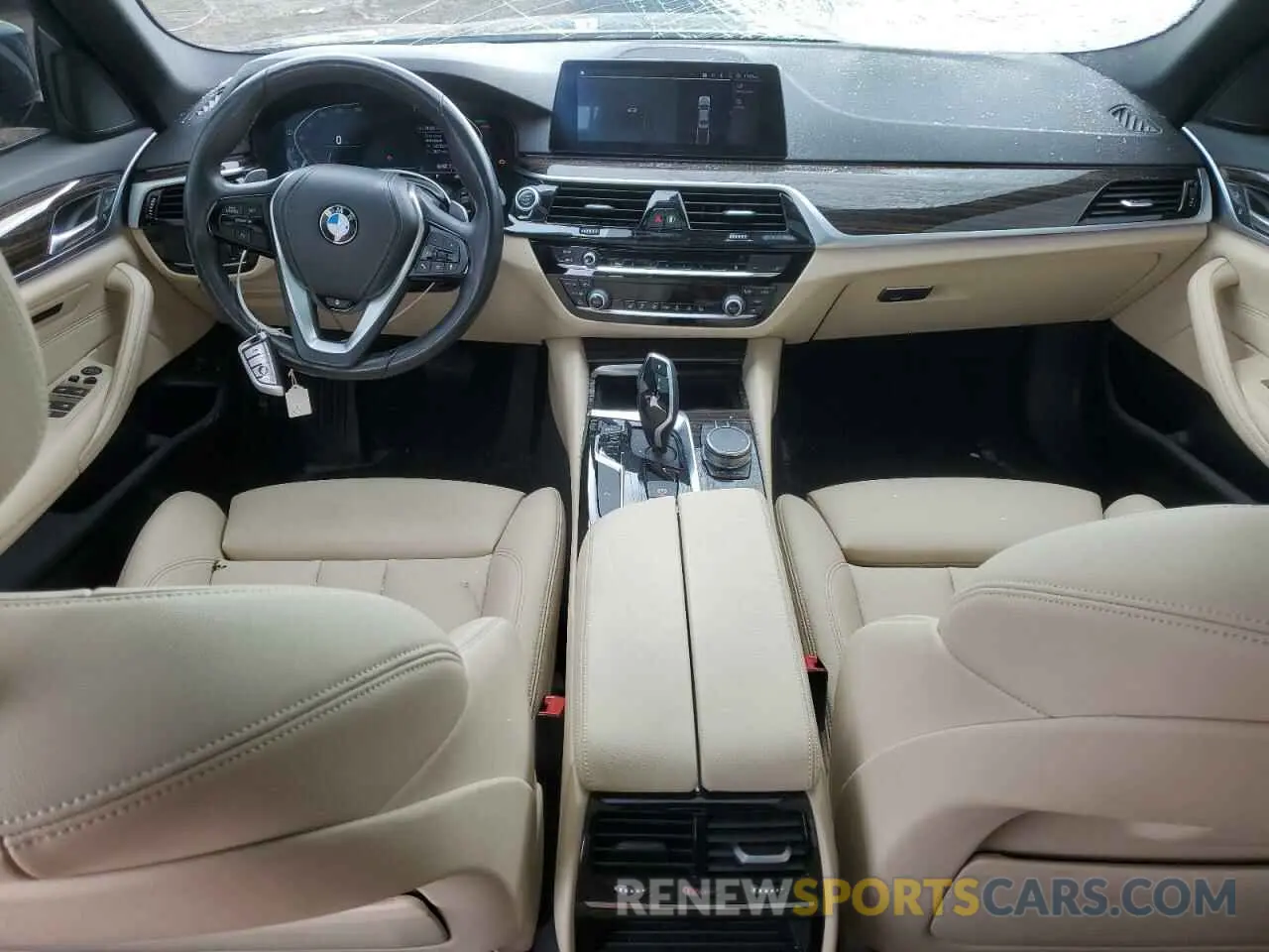 8 Фотография поврежденного автомобиля WBAJR7C0XLCE48697 BMW 5 SERIES 2020