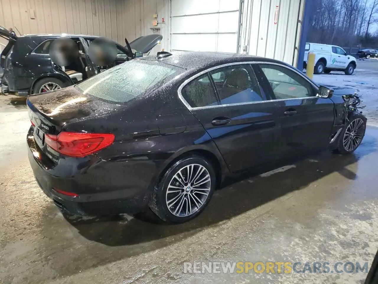 3 Фотография поврежденного автомобиля WBAJS3C07LCE60173 BMW 5 SERIES 2020