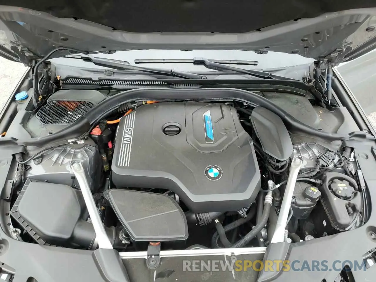 13 Фотография поврежденного автомобиля WBA13AG03MCG04735 BMW 5 SERIES 2021