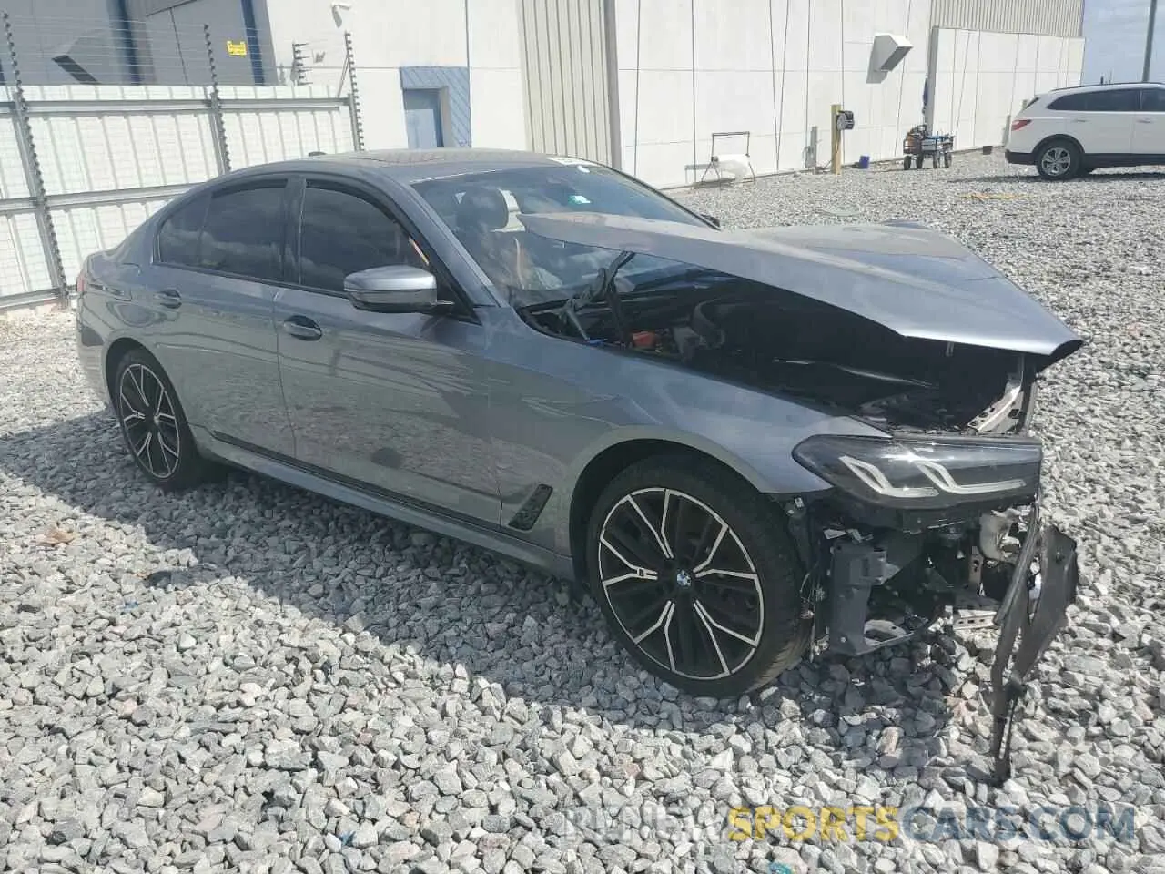 4 Photograph of a damaged car WBA13AG05MCF22098 BMW 5 SERIES 2021