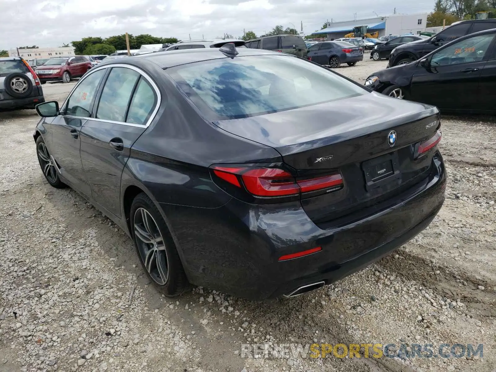3 Photograph of a damaged car WBA13BJ02MCF80233 BMW 5 SERIES 2021