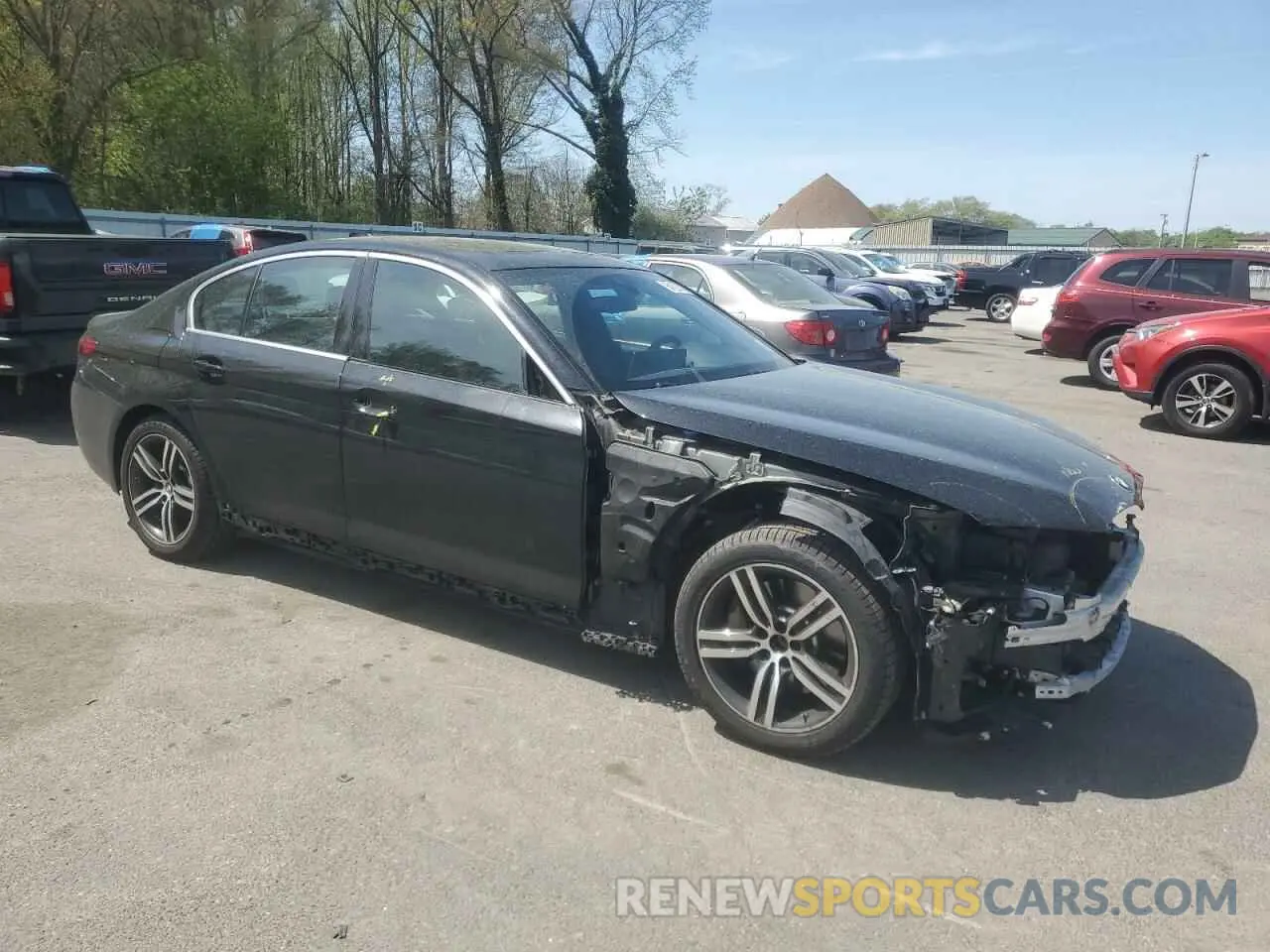 4 Photograph of a damaged car WBA13BJ06MWX19436 BMW 5 SERIES 2021