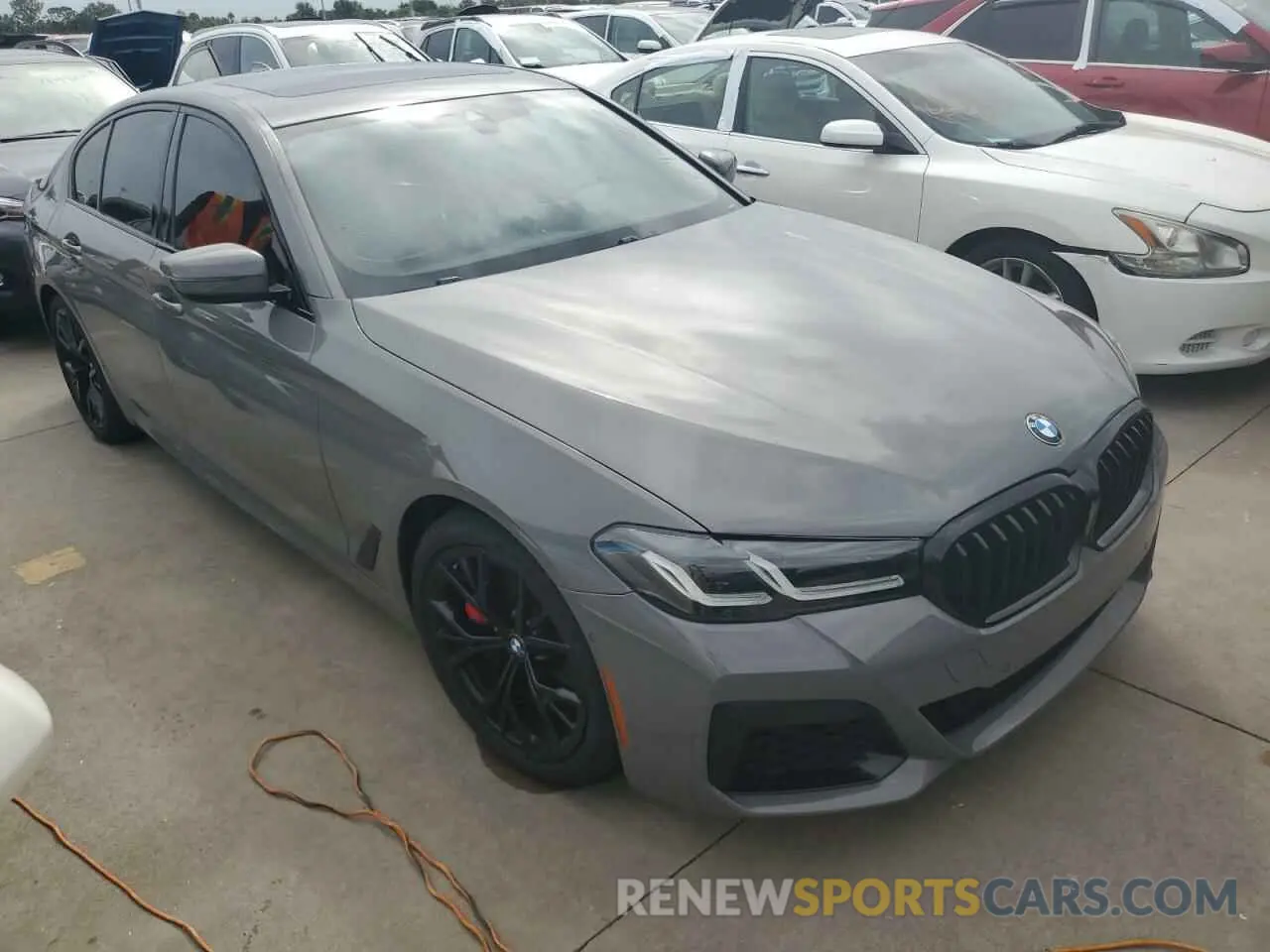 4 Фотография поврежденного автомобиля WBA53BH00MWX24316 BMW 5 SERIES 2021