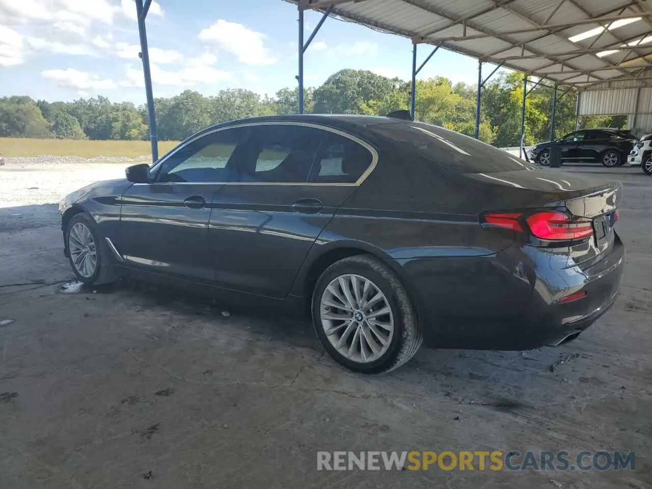 2 Photograph of a damaged car WBA53BH01MCF60675 BMW 5 SERIES 2021