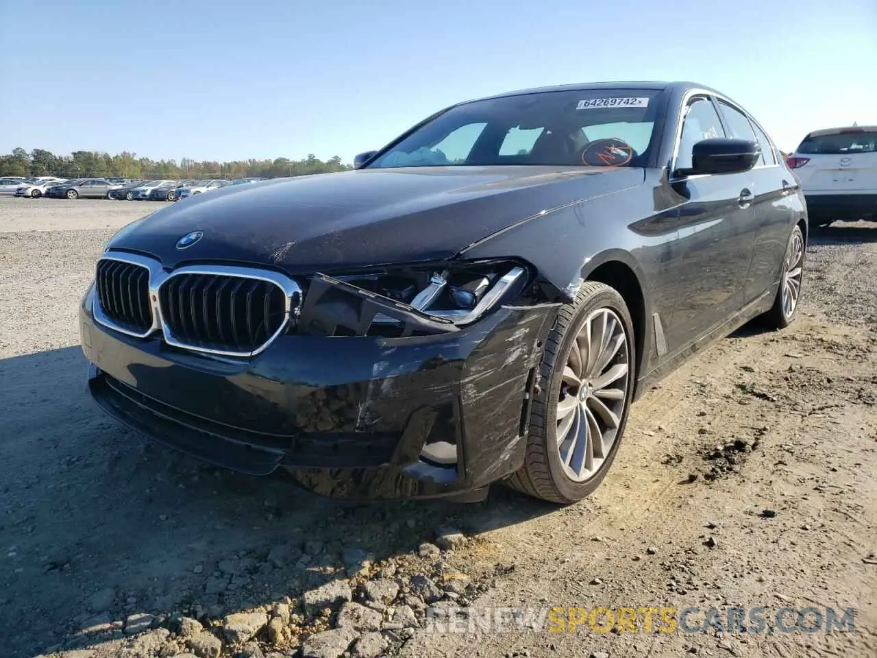 2 Фотография поврежденного автомобиля WBA53BH05MCF13651 BMW 5 SERIES 2021