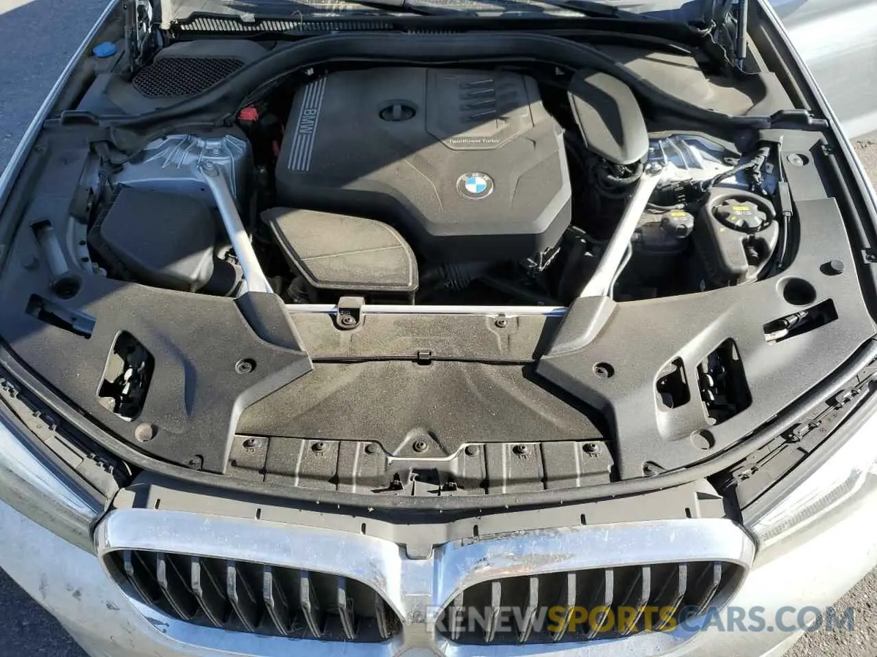 11 Фотография поврежденного автомобиля WBA53BH07MWX17069 BMW 5 SERIES 2021