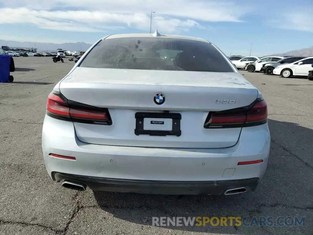 6 Фотография поврежденного автомобиля WBA53BH07MWX17069 BMW 5 SERIES 2021
