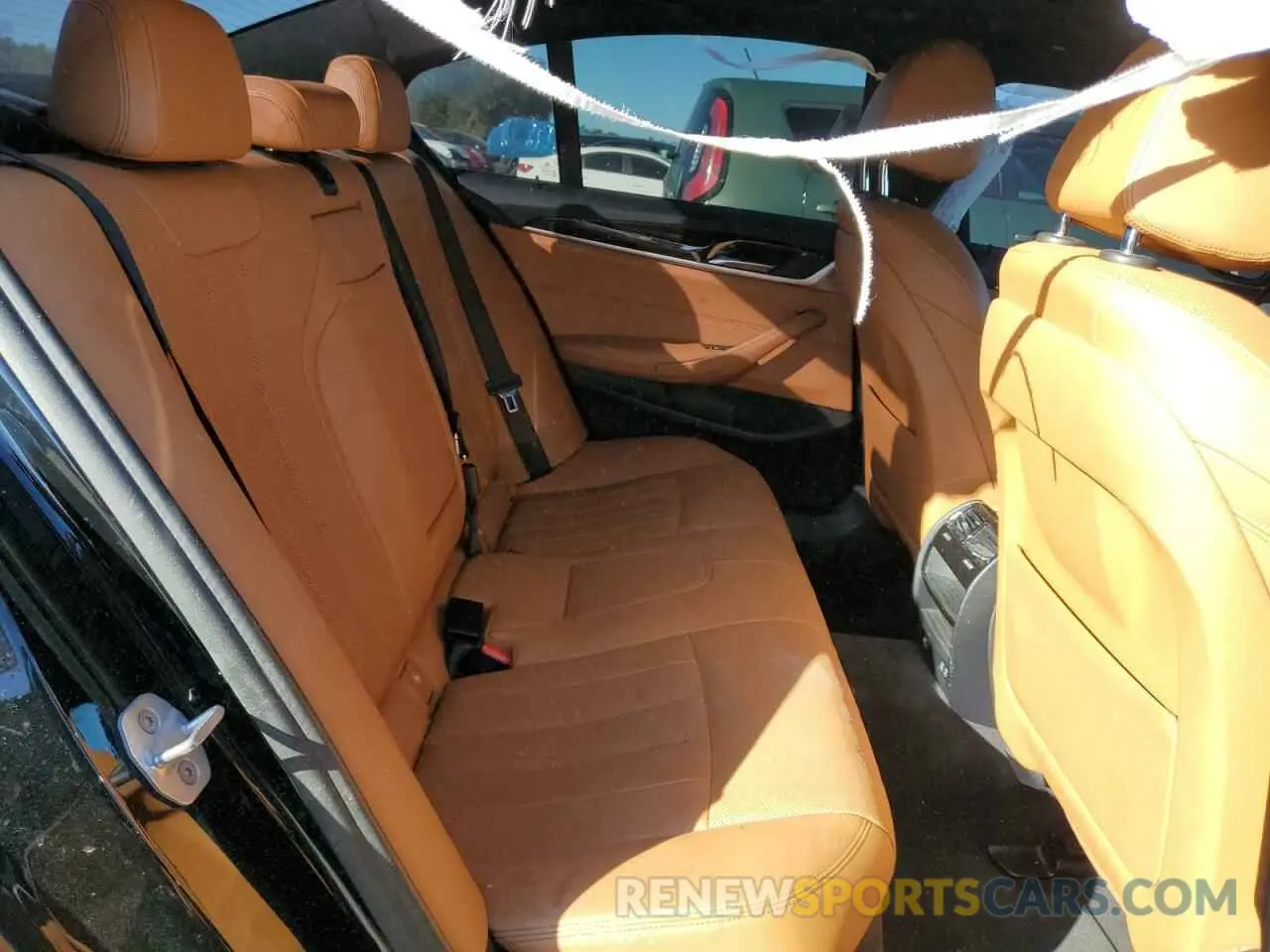 10 Фотография поврежденного автомобиля WBA53BH08MCF62939 BMW 5 SERIES 2021