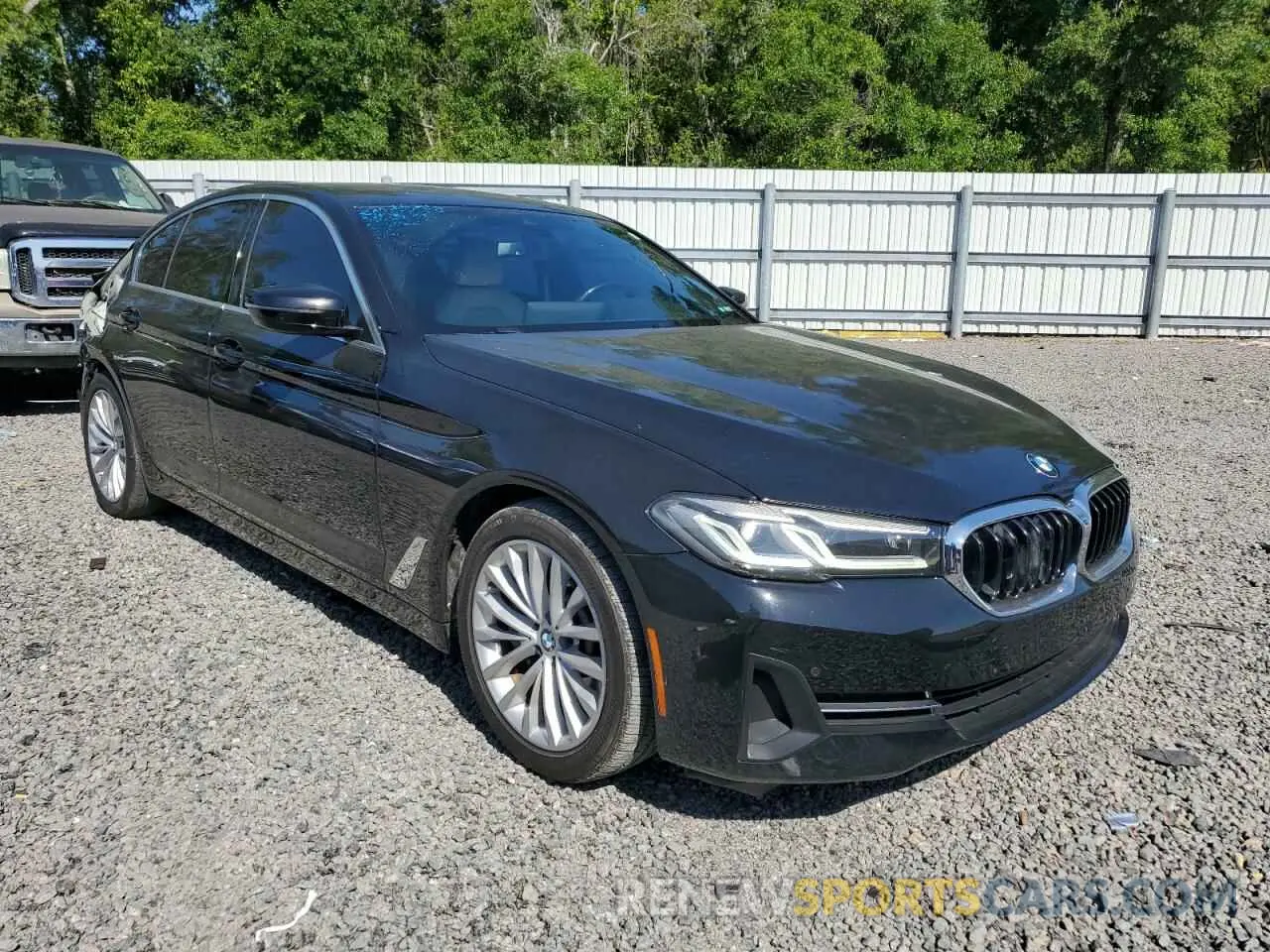 4 Photograph of a damaged car WBA53BH0XMWW98212 BMW 5 SERIES 2021
