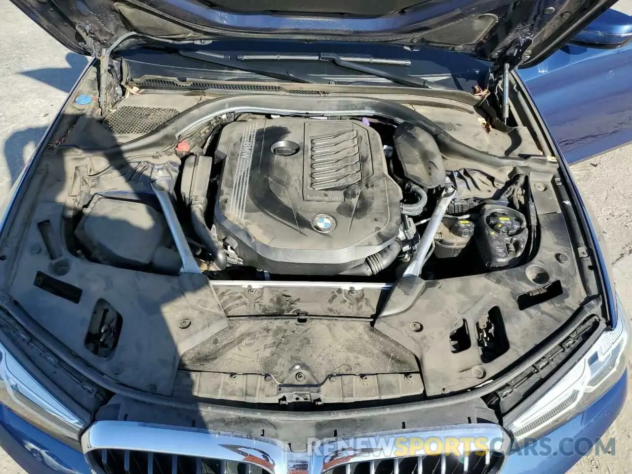 13 Фотография поврежденного автомобиля WBA53BJ05MWX16285 BMW 5 SERIES 2021