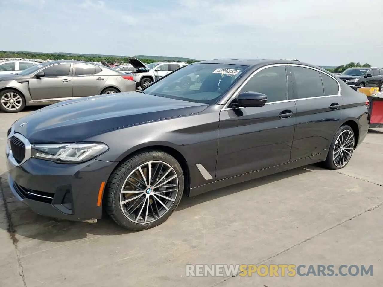 1 Фотография поврежденного автомобиля WBA53BJ05MWX21583 BMW 5 SERIES 2021