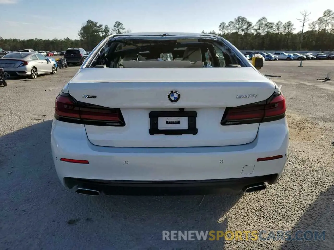 6 Photograph of a damaged car WBA73BJ05MCF21395 BMW 5 SERIES 2021