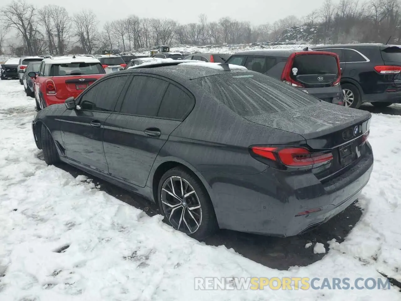 2 Фотография поврежденного автомобиля WBA73BJ05MWX01388 BMW 5 SERIES 2021