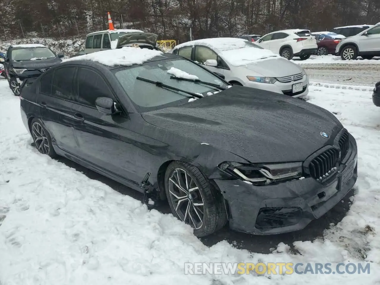 4 Фотография поврежденного автомобиля WBA73BJ05MWX01388 BMW 5 SERIES 2021