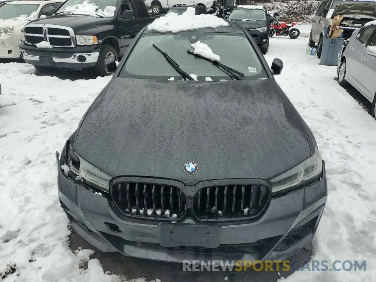 5 Фотография поврежденного автомобиля WBA73BJ05MWX01388 BMW 5 SERIES 2021