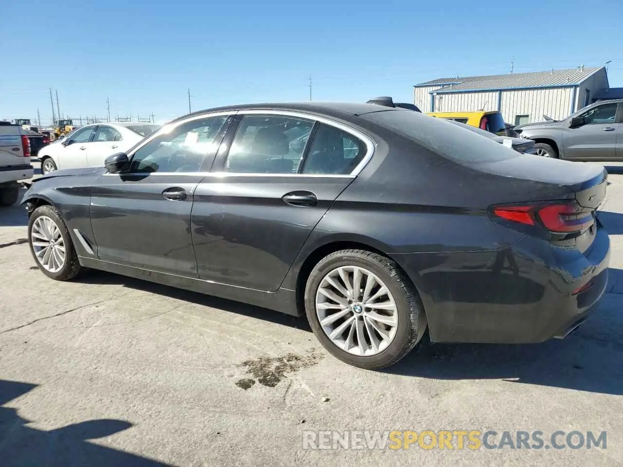 2 Фотография поврежденного автомобиля WBA73BJ07MCF04162 BMW 5 SERIES 2021