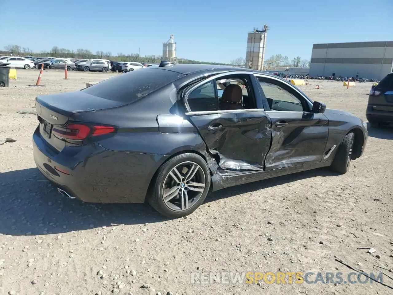 3 Photograph of a damaged car WBA73BJ0XMWW98052 BMW 5 SERIES 2021