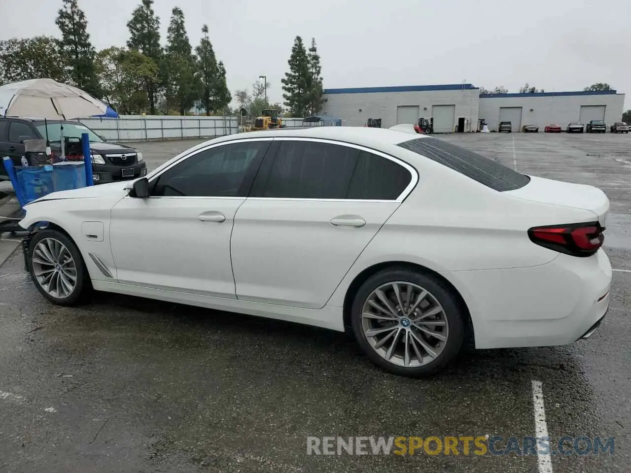 2 Photograph of a damaged car WBA13AG05NCH67985 BMW 5 SERIES 2022