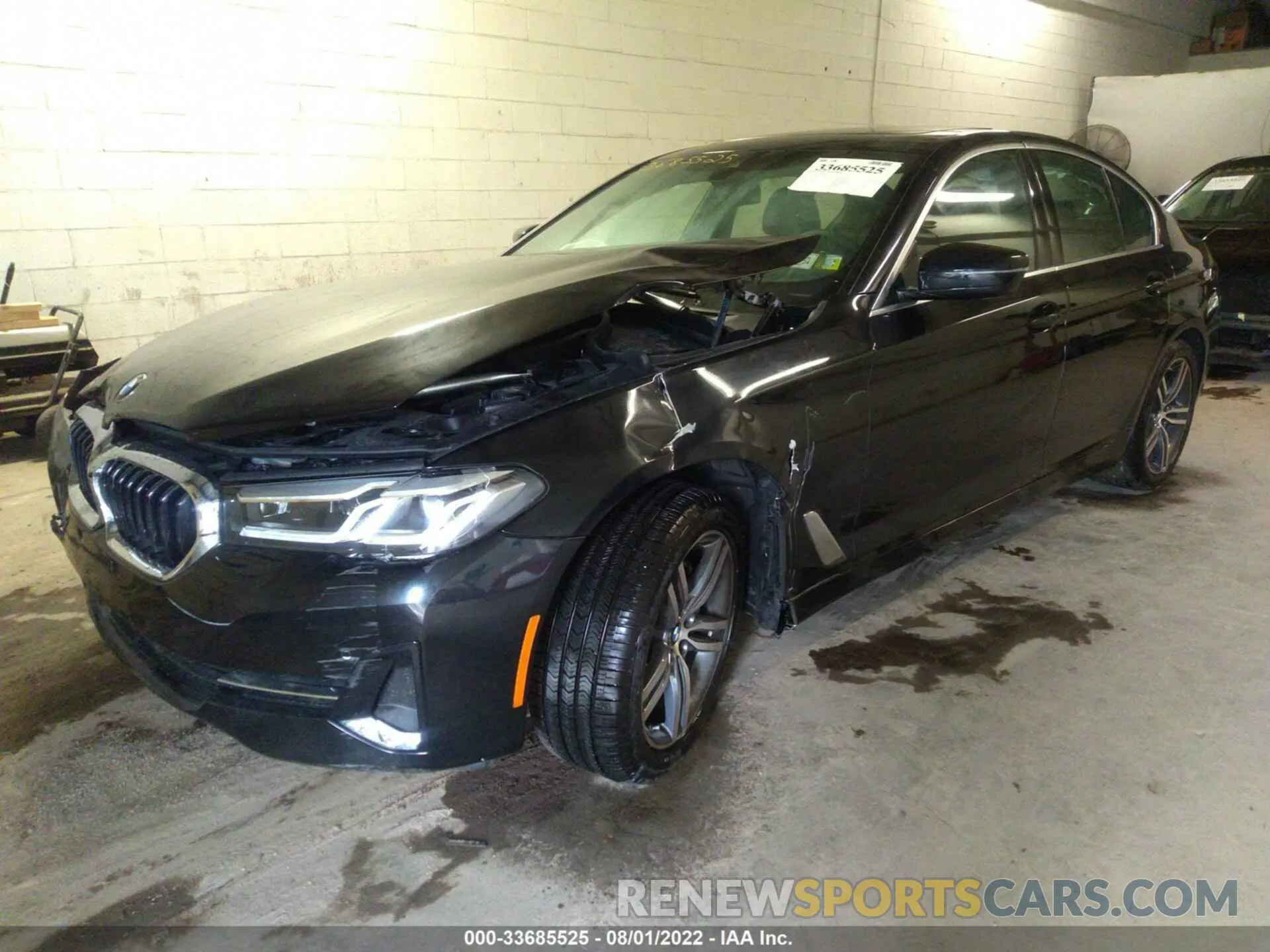 2 Фотография поврежденного автомобиля WBA13BJ01NWX62017 BMW 5 SERIES 2022