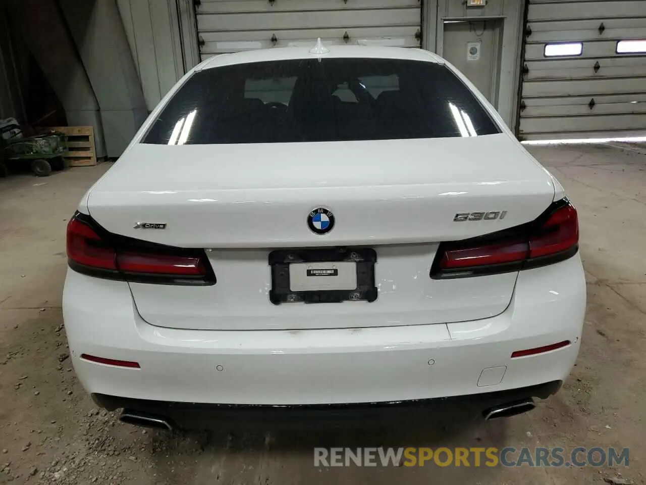 6 Photograph of a damaged car WBA13BJ04NWX53277 BMW 5 SERIES 2022