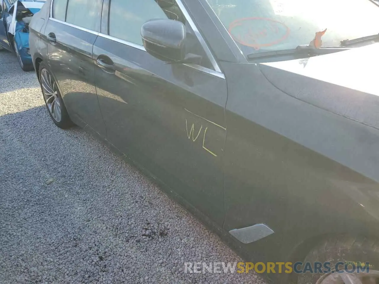 9 Photograph of a damaged car WBA53BH01NWX40073 BMW 5 SERIES 2022