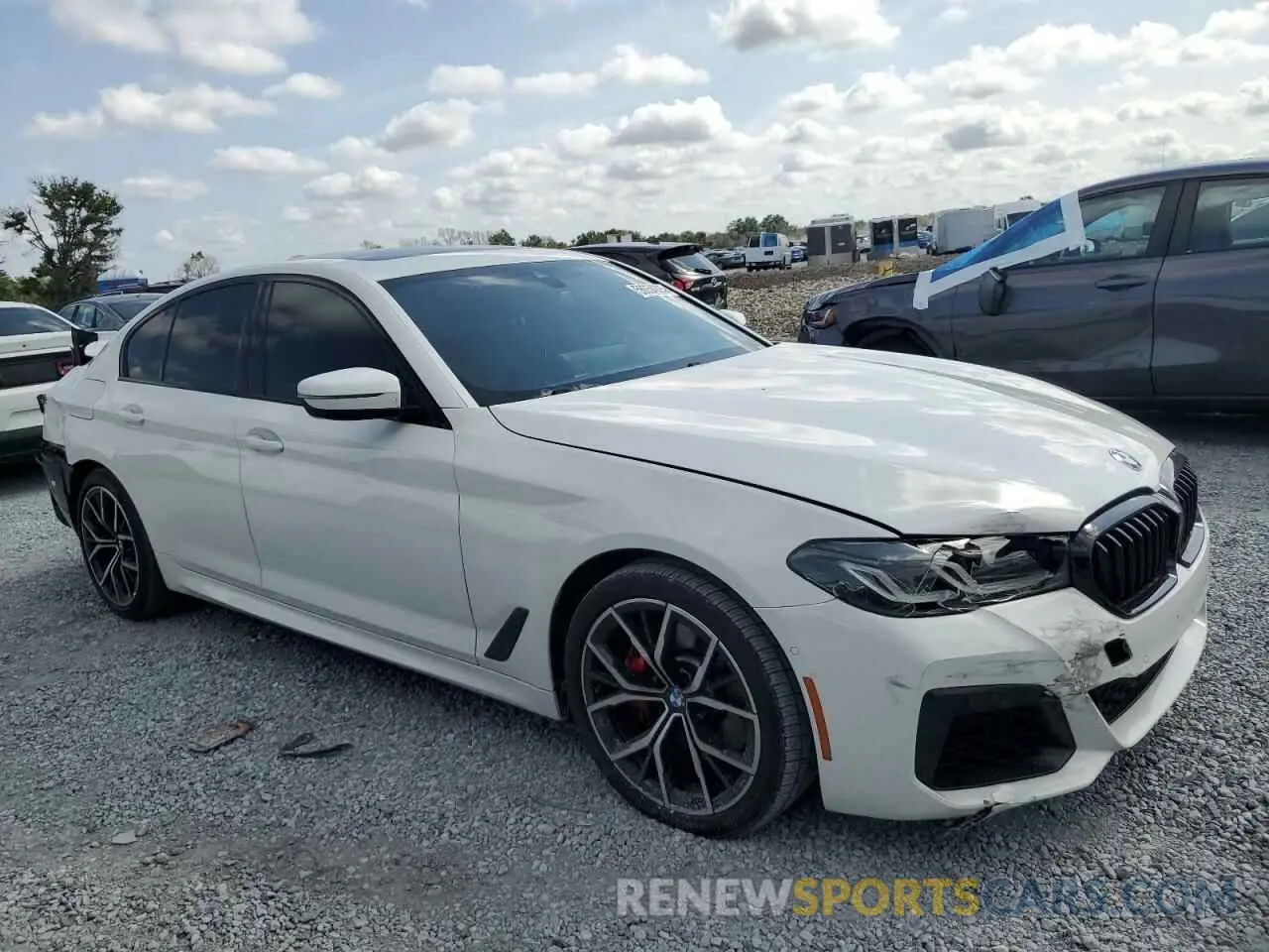 4 Фотография поврежденного автомобиля WBA53BH02NWX44049 BMW 5 SERIES 2022