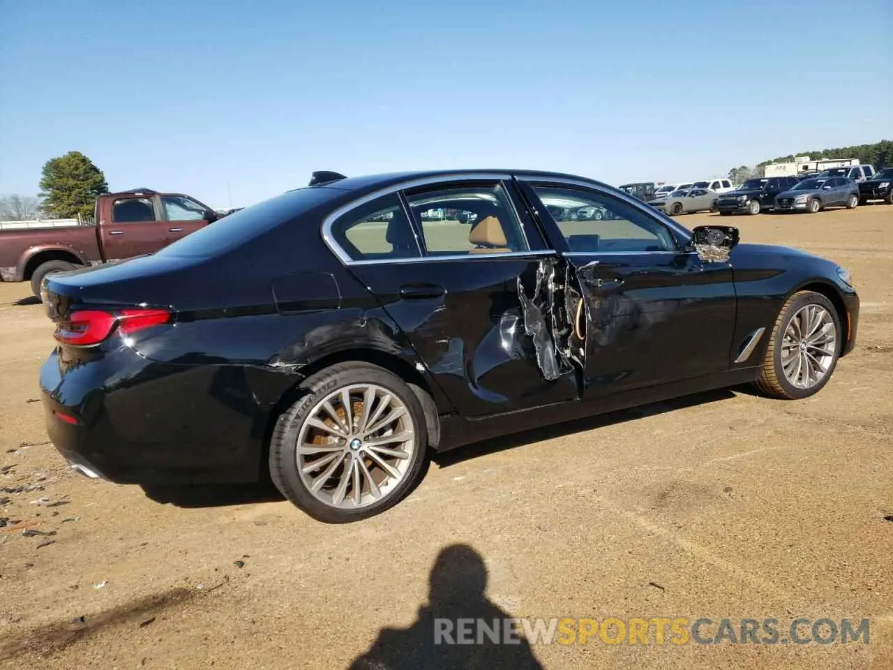 3 Photograph of a damaged car WBA53BH07NCH93011 BMW 5 SERIES 2022