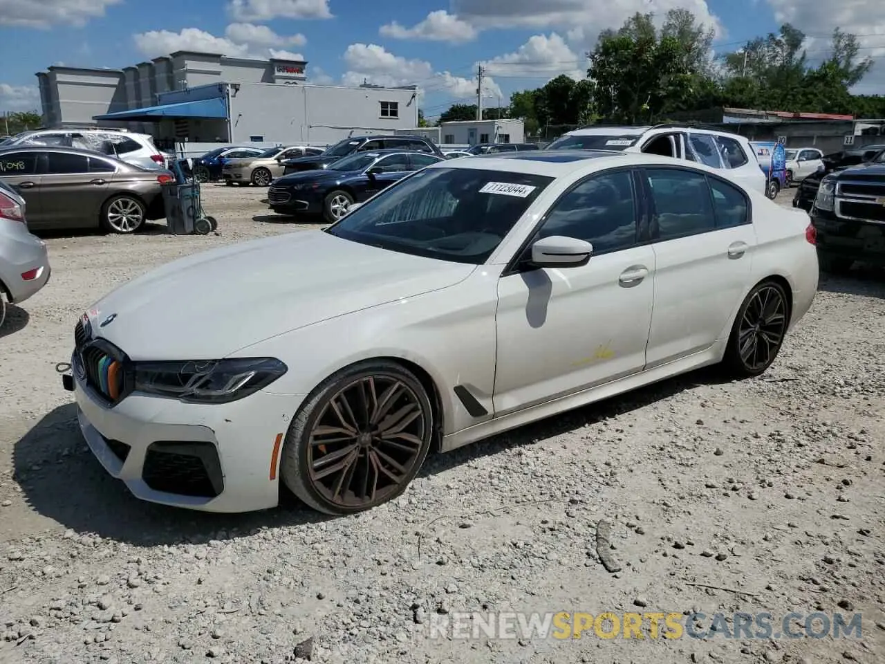 1 Photograph of a damaged car WBA53BH0XNWX68728 BMW 5 SERIES 2022