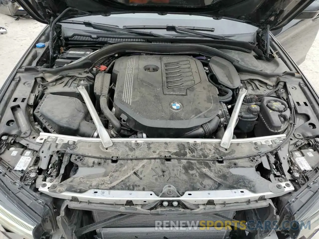 11 Photograph of a damaged car WBA53BJ01NWX39547 BMW 5 SERIES 2022