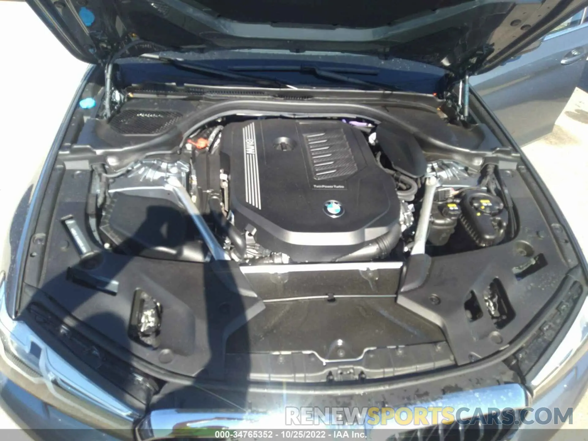 10 Photograph of a damaged car WBA53BJ01NWX46384 BMW 5 SERIES 2022