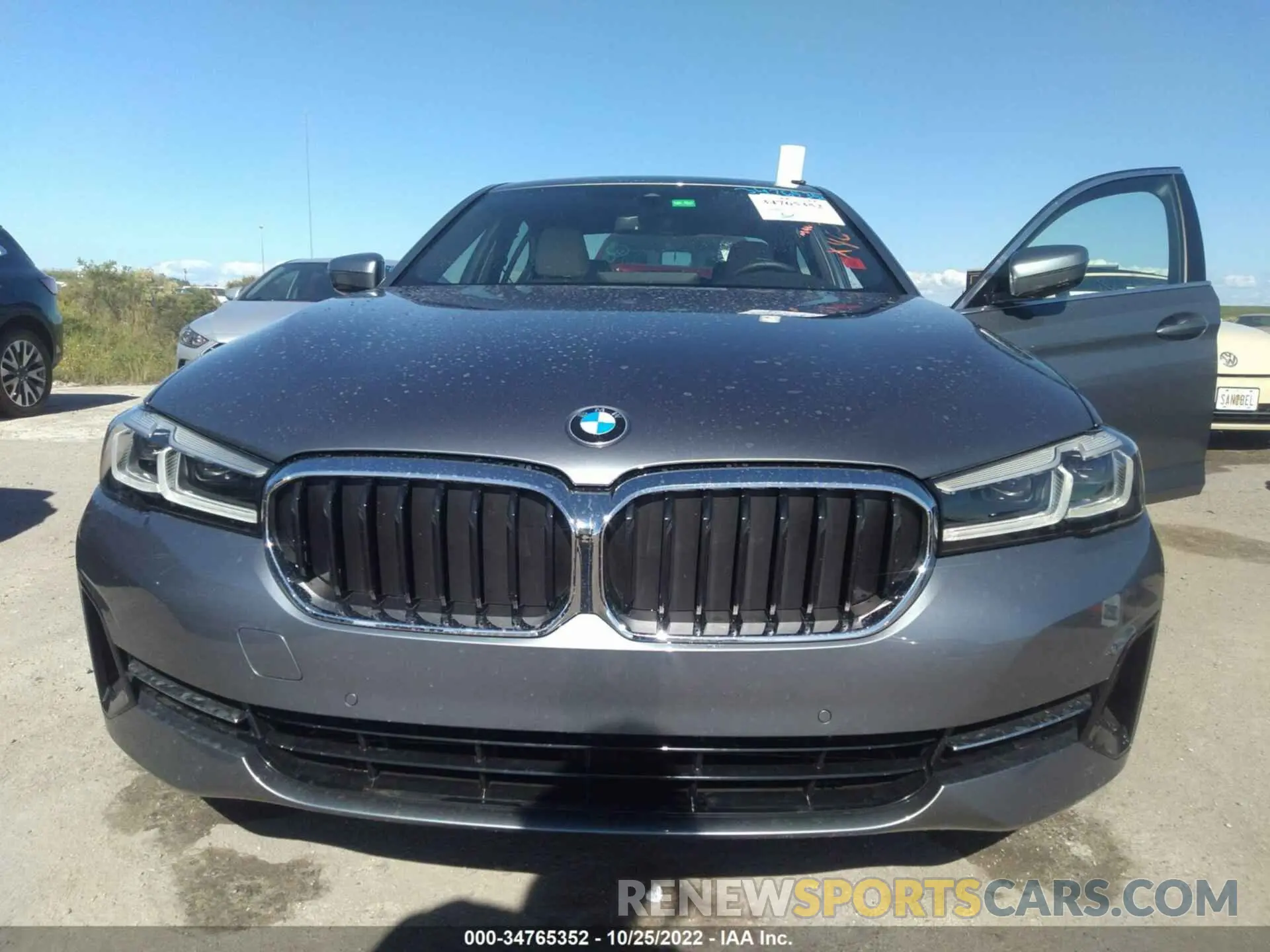 6 Photograph of a damaged car WBA53BJ01NWX46384 BMW 5 SERIES 2022
