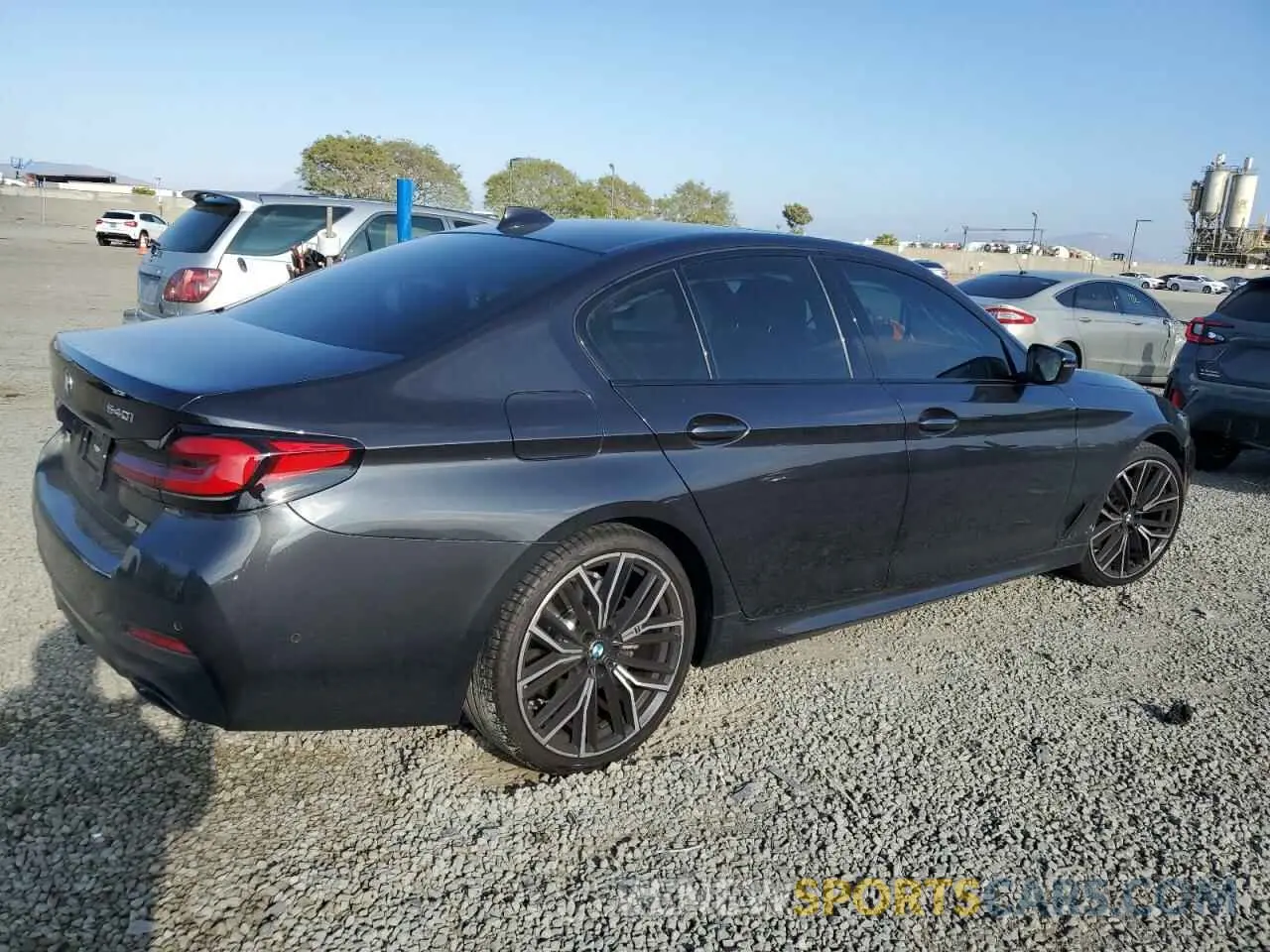 3 Фотография поврежденного автомобиля WBA53BJ01NWX52749 BMW 5 SERIES 2022