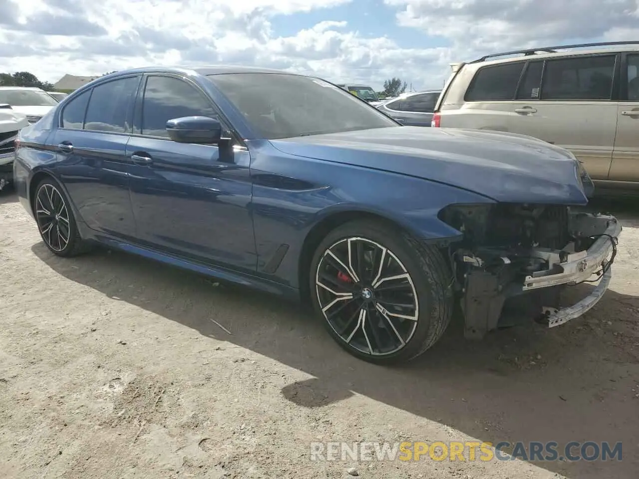 4 Фотография поврежденного автомобиля WBA53BJ04NWX51742 BMW 5 SERIES 2022