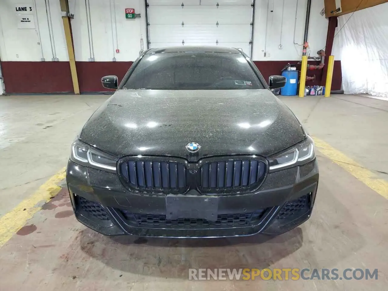 5 Photograph of a damaged car WBA73BJ04NCJ99685 BMW 5 SERIES 2022