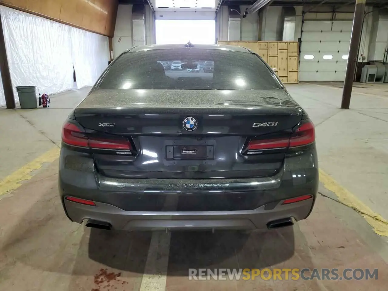 6 Photograph of a damaged car WBA73BJ04NCJ99685 BMW 5 SERIES 2022