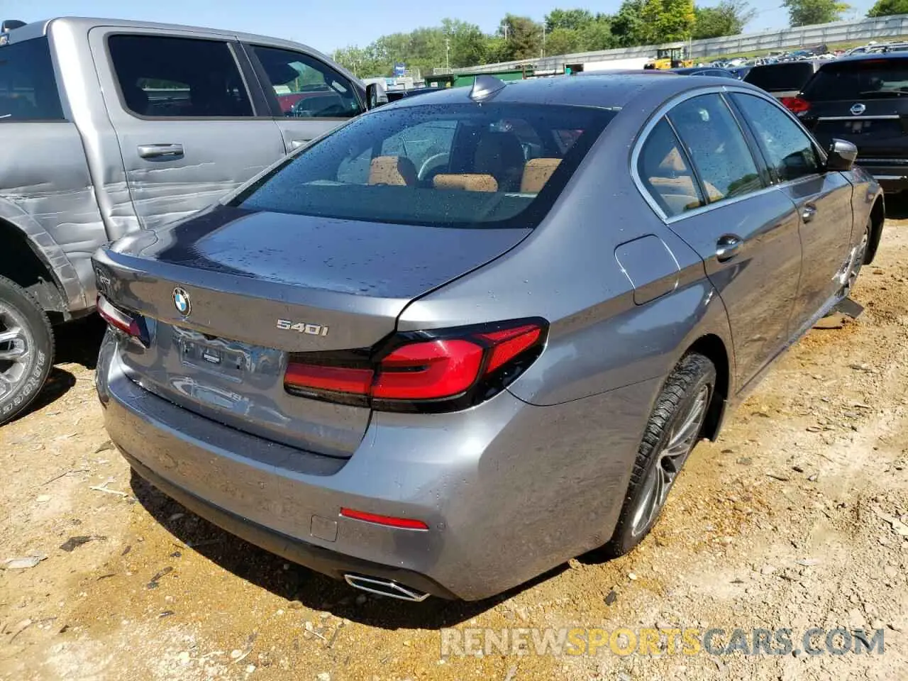 4 Photograph of a damaged car WBA73BJ05NWX57896 BMW 5 SERIES 2022
