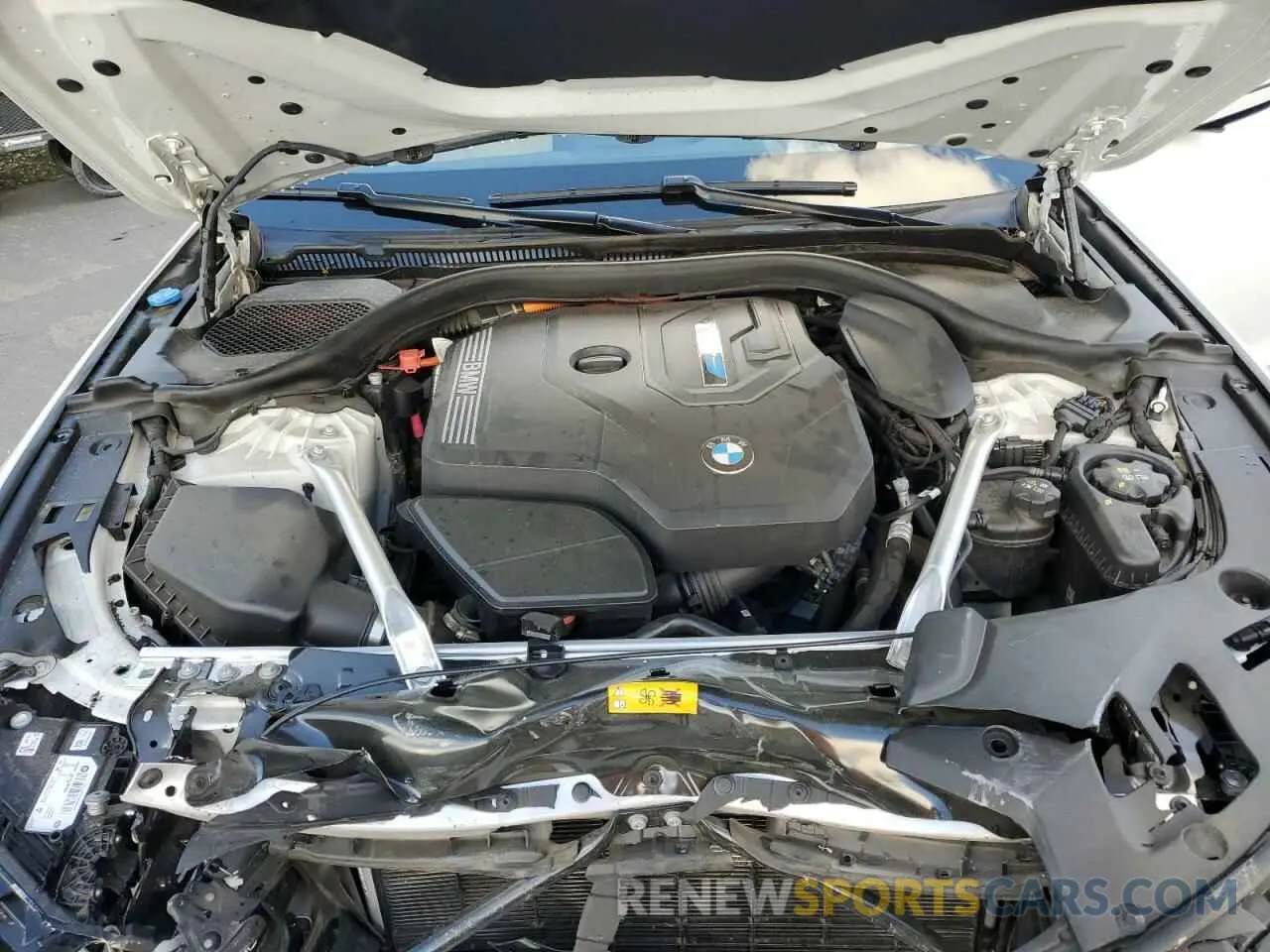 11 Фотография поврежденного автомобиля WBA13AG03PCN13966 BMW 5 SERIES 2023