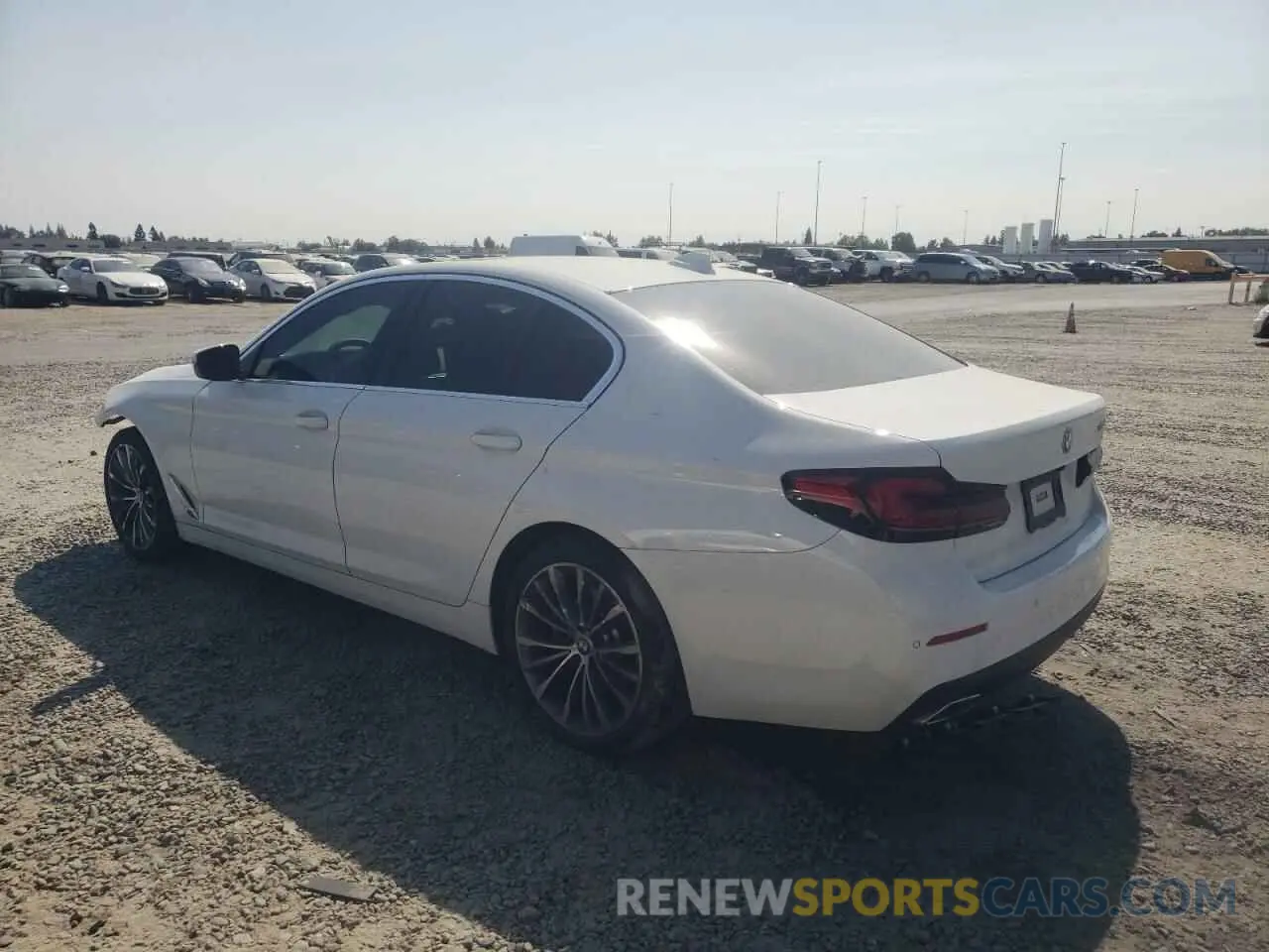 2 Фотография поврежденного автомобиля WBA53BH07PCM86048 BMW 5 SERIES 2023