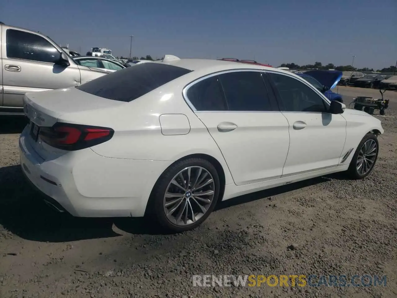 3 Фотография поврежденного автомобиля WBA53BH07PCM86048 BMW 5 SERIES 2023