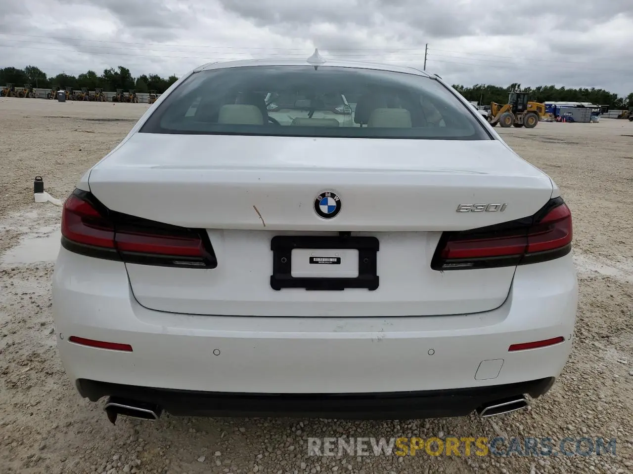 6 Фотография поврежденного автомобиля WBA53BH08PCL21612 BMW 5 SERIES 2023