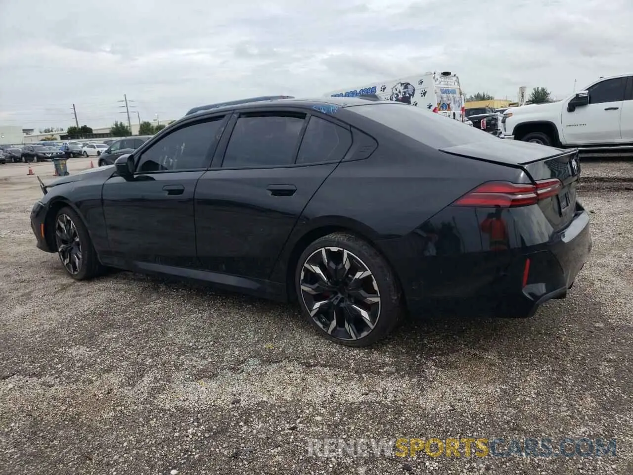2 Photograph of a damaged car WBA43FJ00RCP78785 BMW 5 SERIES 2024