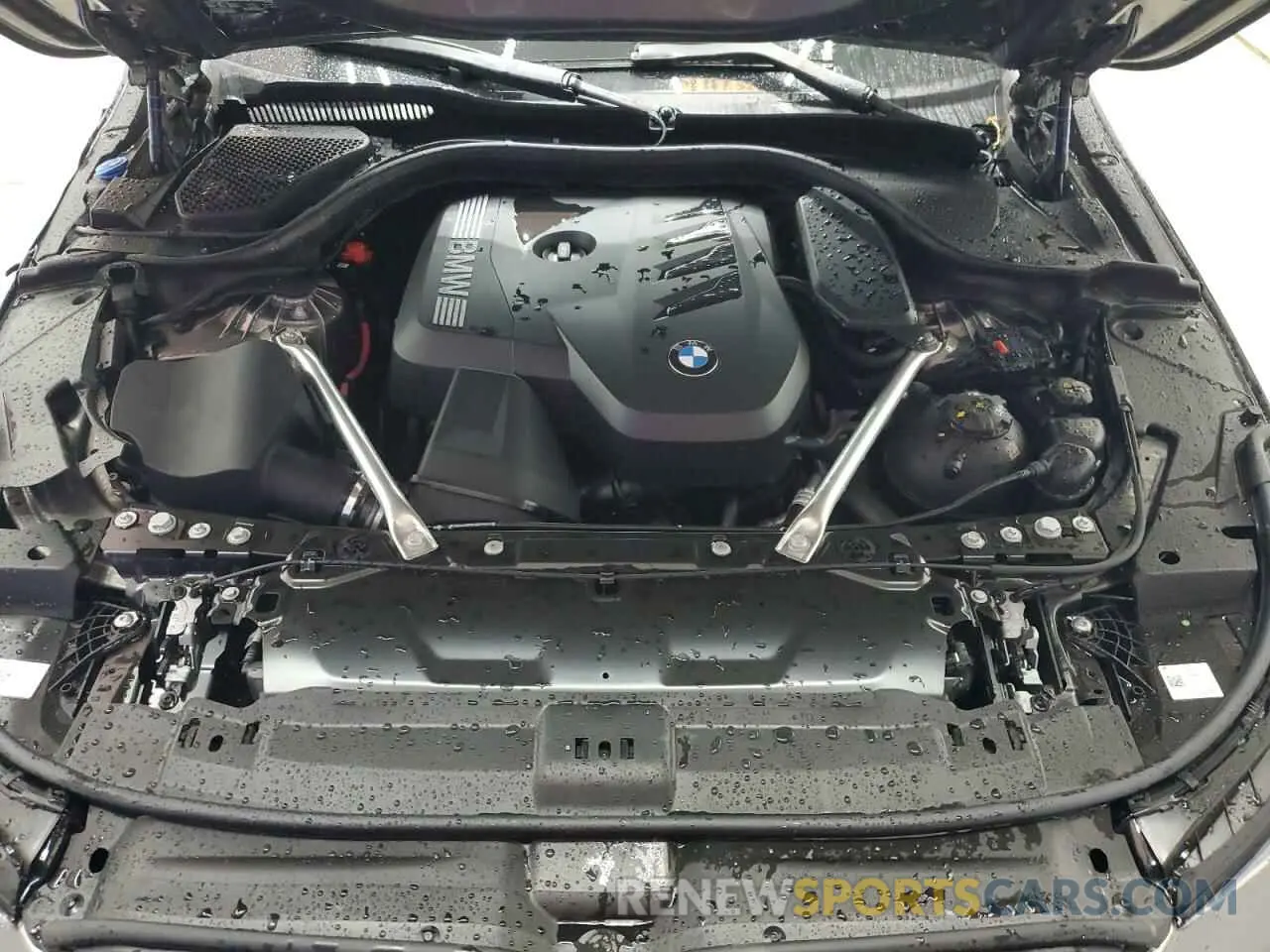 11 Photograph of a damaged car WBA43FJ06RCS37854 BMW 5 SERIES 2024