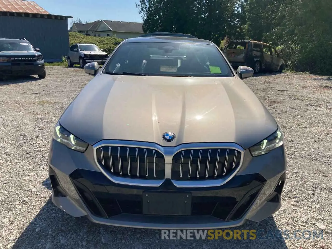 5 Photograph of a damaged car WBA53FJ00RCS35232 BMW 5 SERIES 2024