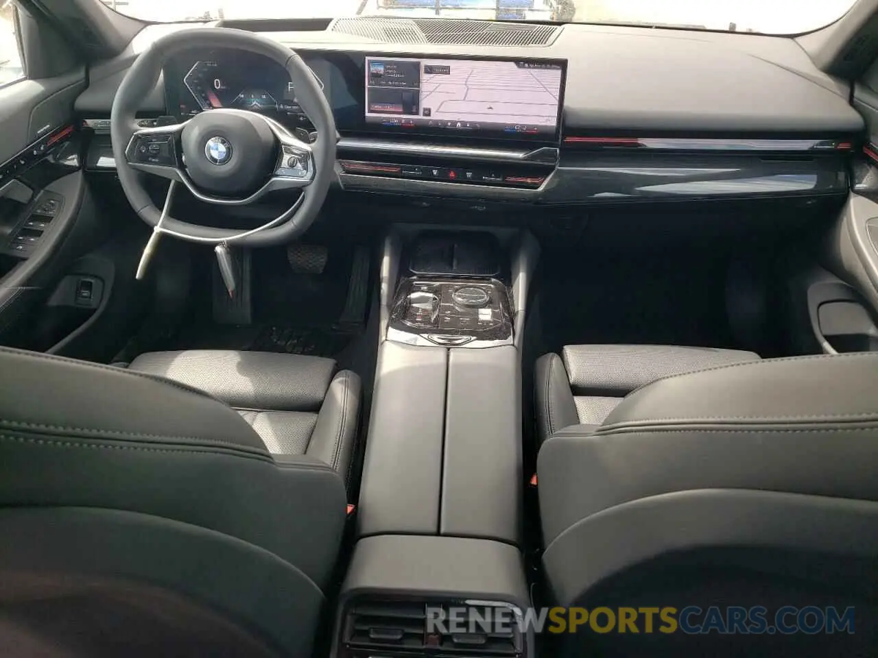 8 Фотография поврежденного автомобиля WBA53FJ04RCS47707 BMW 5 SERIES 2024
